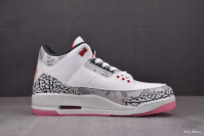 Kick Theory Retro Jordan HM6993-100 3 Wings 0608